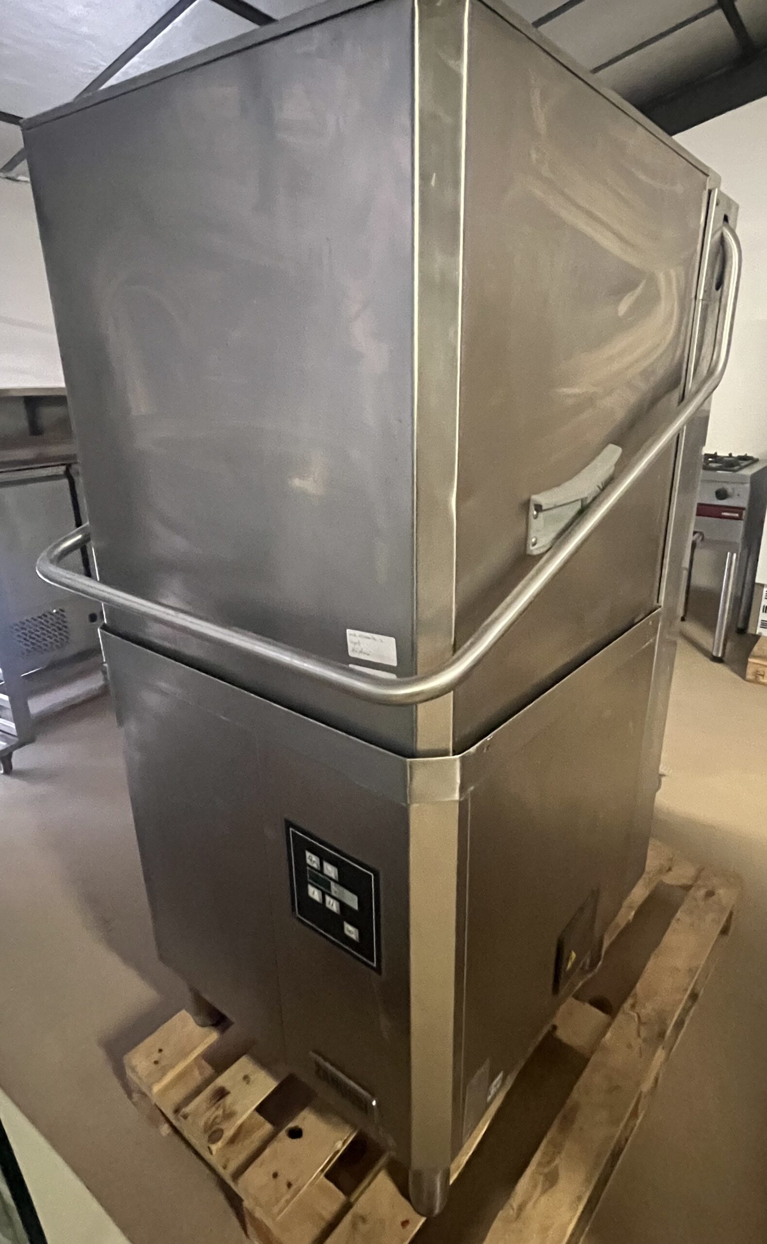 Lave vaisselle à capot Zanussi