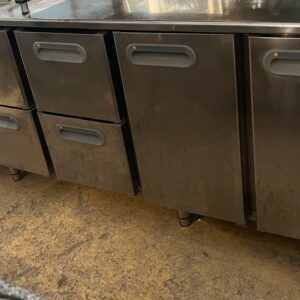 Meuble réfrigéré 4 tiroirs 2 portes